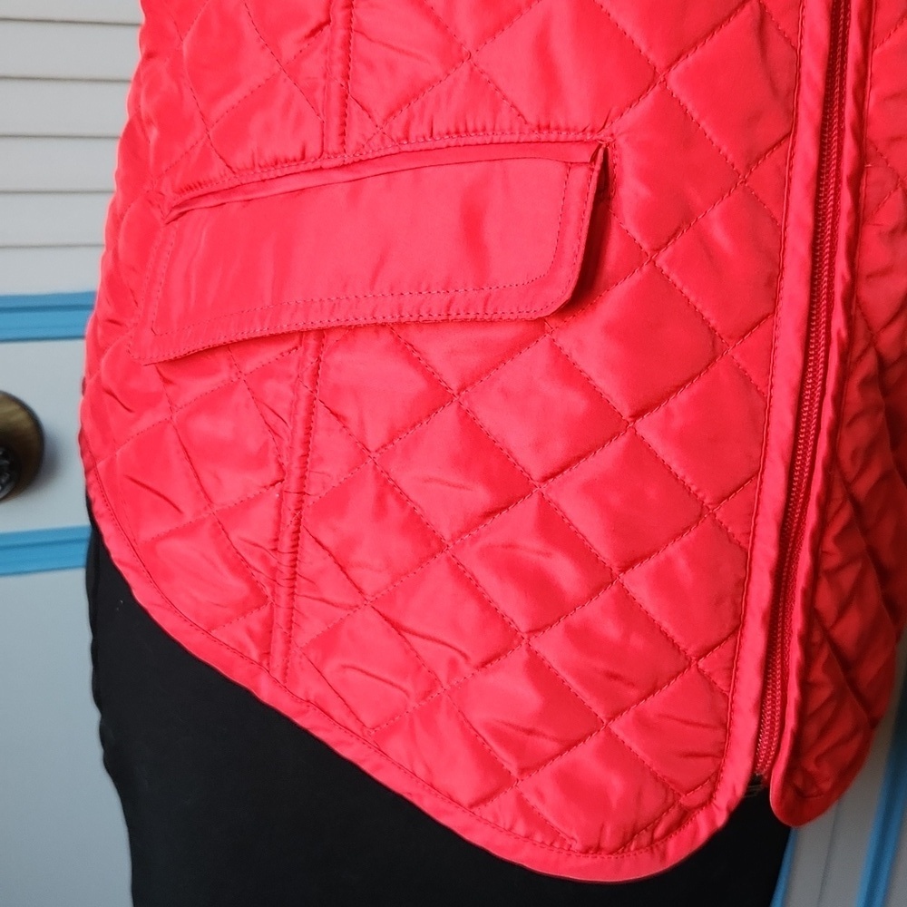 Van Heusen Red Quilted Vest - Picture 6 of 14